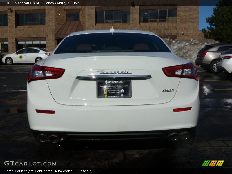 Bianco (White) / Cuoio 2014 Maserati Ghibli