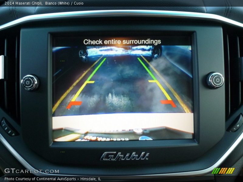 Bianco (White) / Cuoio 2014 Maserati Ghibli
