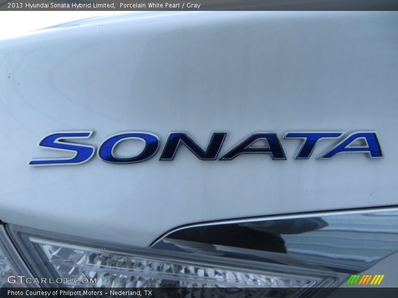 Porcelain White Pearl / Gray 2013 Hyundai Sonata Hybrid Limited
