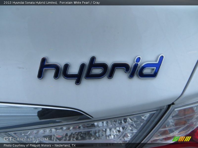 Porcelain White Pearl / Gray 2013 Hyundai Sonata Hybrid Limited
