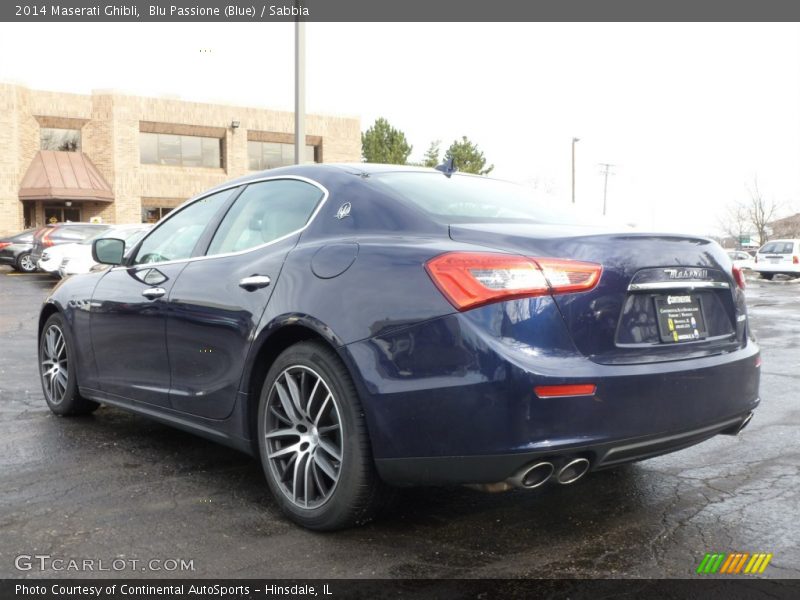 Blu Passione (Blue) / Sabbia 2014 Maserati Ghibli