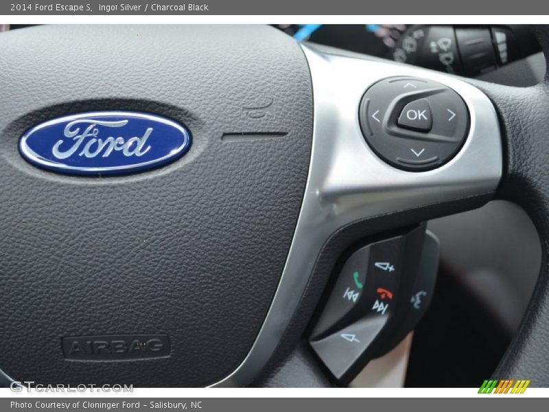 Ingot Silver / Charcoal Black 2014 Ford Escape S