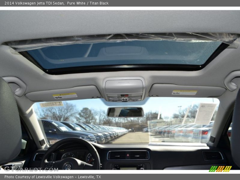 Pure White / Titan Black 2014 Volkswagen Jetta TDI Sedan
