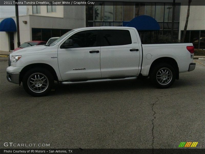Super White / Graphite Gray 2011 Toyota Tundra CrewMax