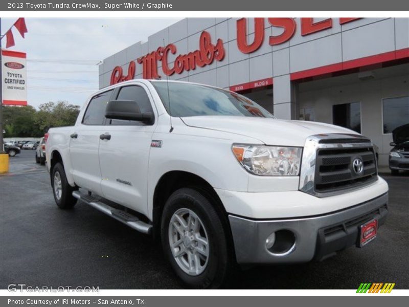Super White / Graphite 2013 Toyota Tundra CrewMax