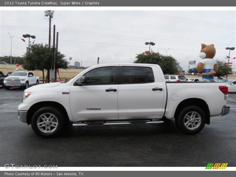 Super White / Graphite 2013 Toyota Tundra CrewMax