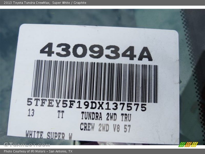 Super White / Graphite 2013 Toyota Tundra CrewMax
