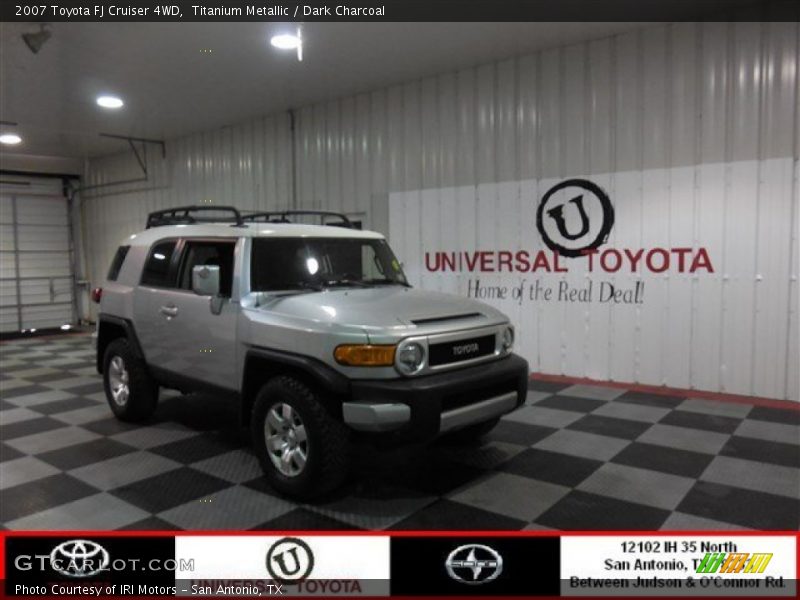 Titanium Metallic / Dark Charcoal 2007 Toyota FJ Cruiser 4WD