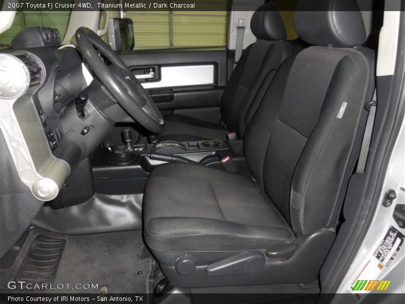 Titanium Metallic / Dark Charcoal 2007 Toyota FJ Cruiser 4WD