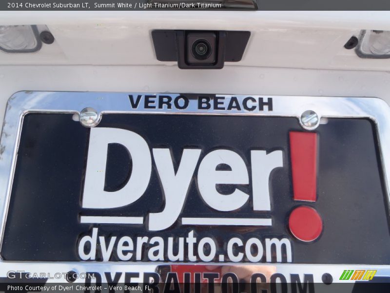 Summit White / Light Titanium/Dark Titanium 2014 Chevrolet Suburban LT