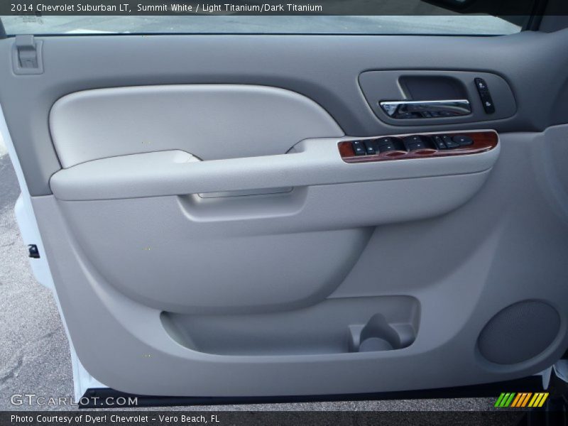 Summit White / Light Titanium/Dark Titanium 2014 Chevrolet Suburban LT