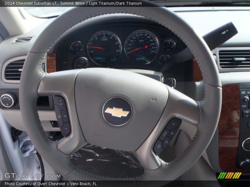 Summit White / Light Titanium/Dark Titanium 2014 Chevrolet Suburban LT