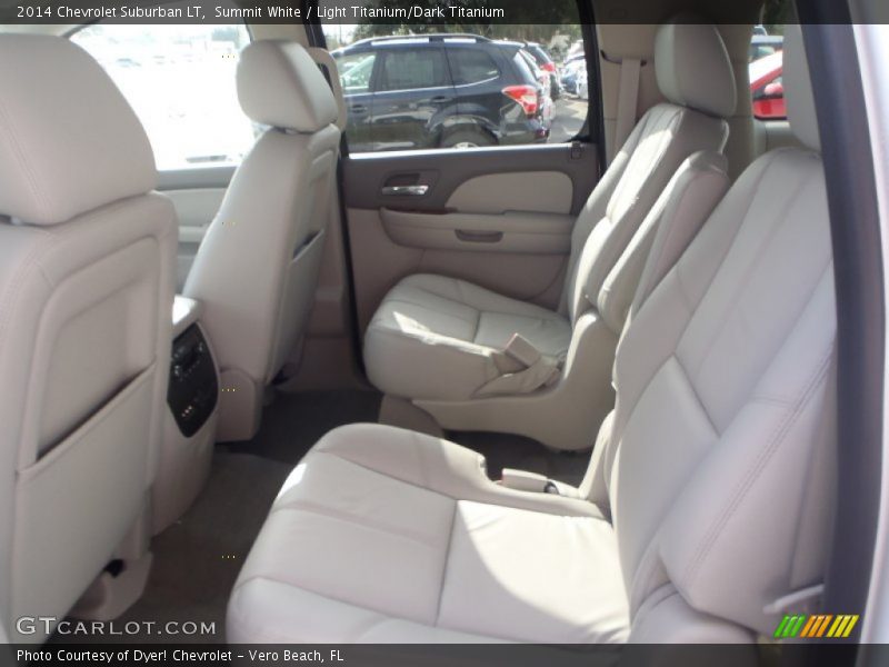 Summit White / Light Titanium/Dark Titanium 2014 Chevrolet Suburban LT