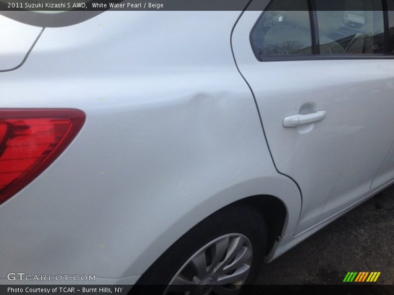 White Water Pearl / Beige 2011 Suzuki Kizashi S AWD