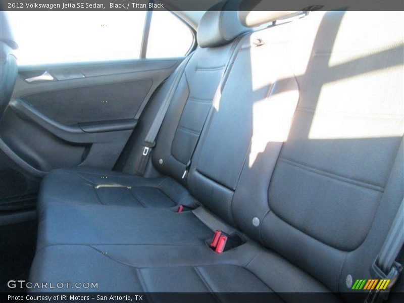 Black / Titan Black 2012 Volkswagen Jetta SE Sedan