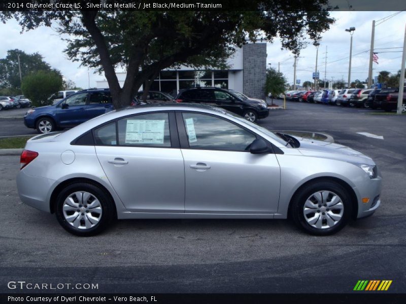 Silver Ice Metallic / Jet Black/Medium Titanium 2014 Chevrolet Cruze LS