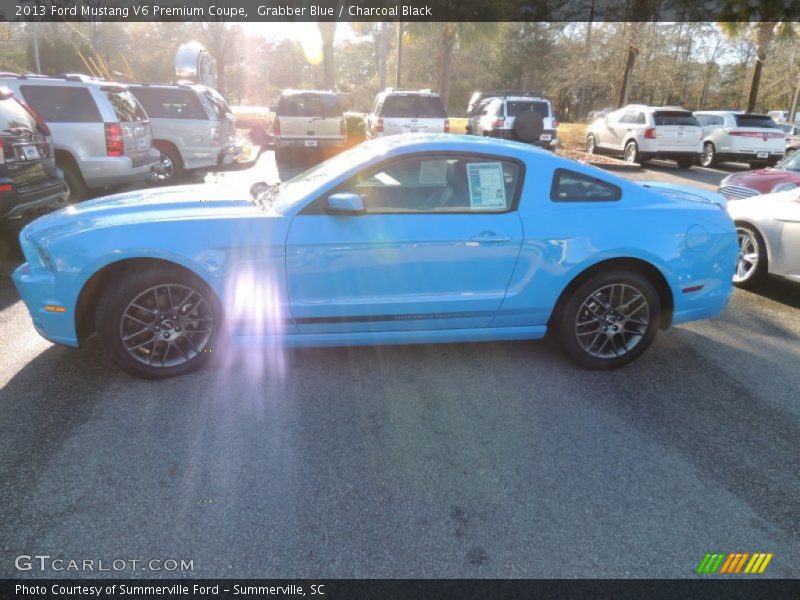 Grabber Blue / Charcoal Black 2013 Ford Mustang V6 Premium Coupe