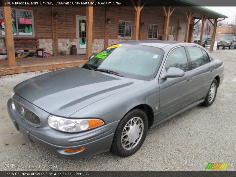 Front 3/4 View of 2004 LeSabre Limited