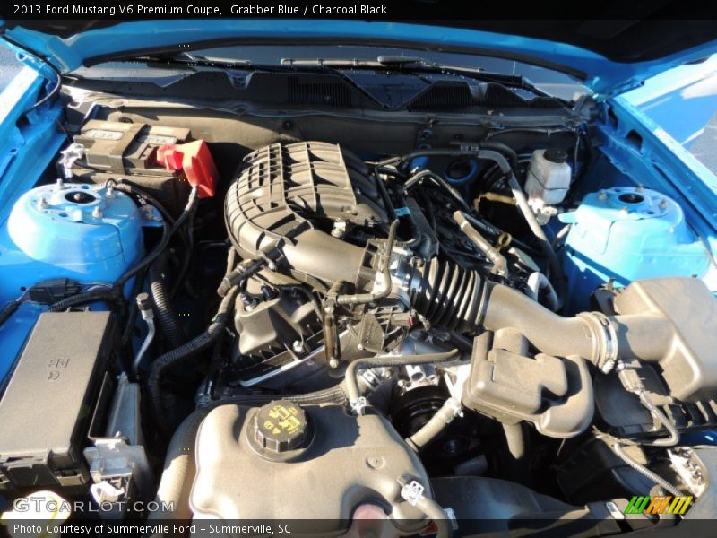Grabber Blue / Charcoal Black 2013 Ford Mustang V6 Premium Coupe
