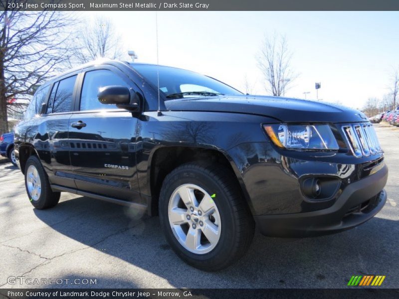 Front 3/4 View of 2014 Compass Sport