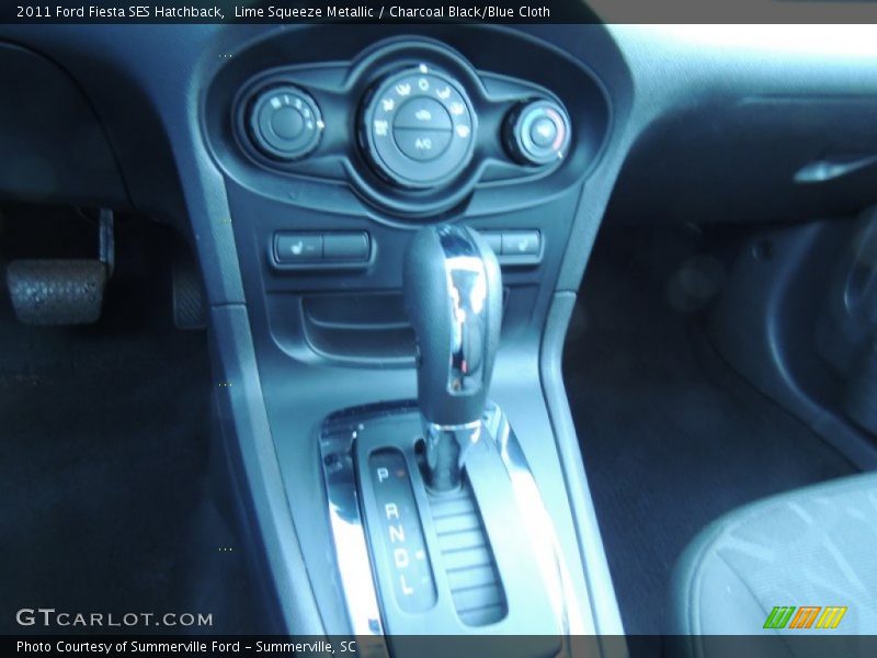 Lime Squeeze Metallic / Charcoal Black/Blue Cloth 2011 Ford Fiesta SES Hatchback