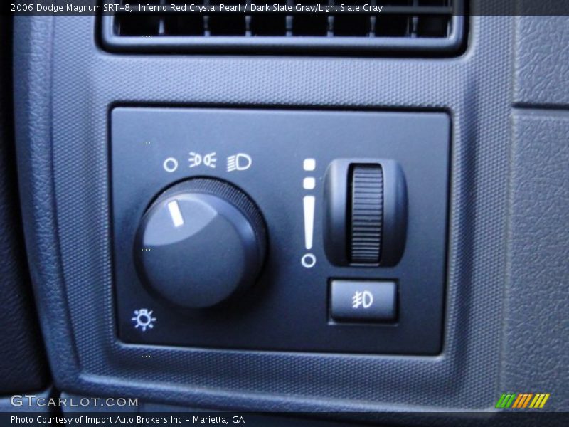 Controls of 2006 Magnum SRT-8