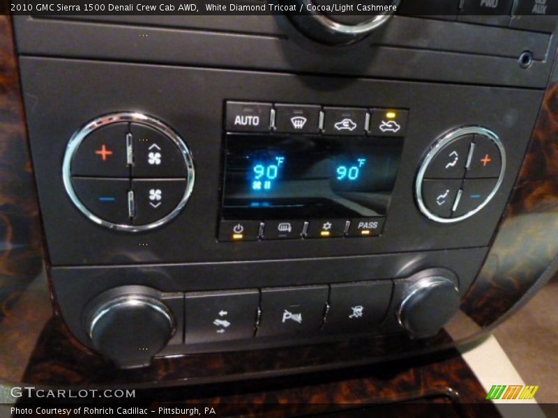 White Diamond Tricoat / Cocoa/Light Cashmere 2010 GMC Sierra 1500 Denali Crew Cab AWD