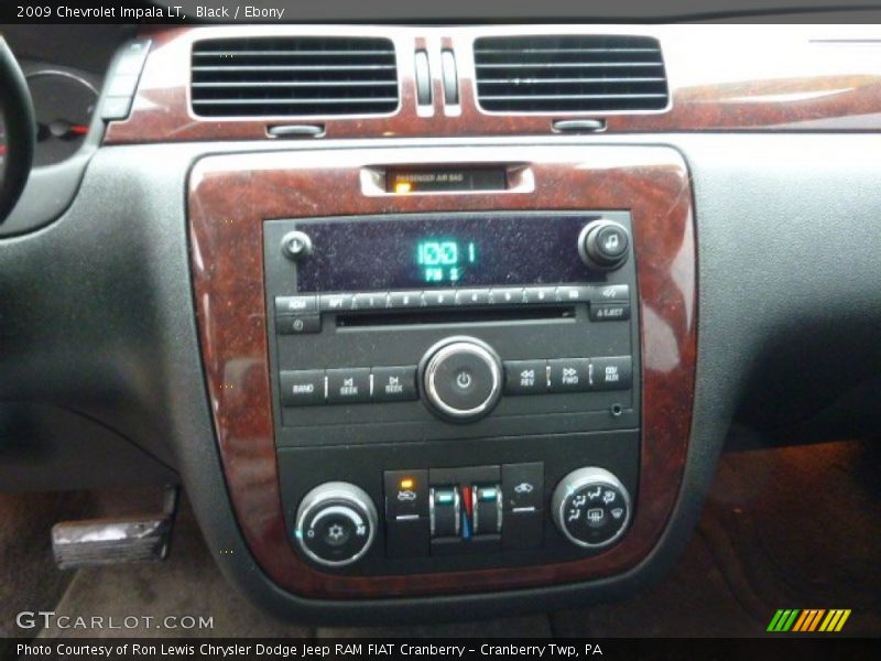 Black / Ebony 2009 Chevrolet Impala LT
