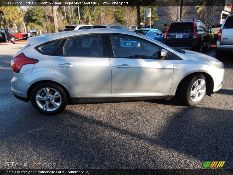 Ingot Silver Metallic / Two-Tone Sport 2012 Ford Focus SE Sport 5-Door