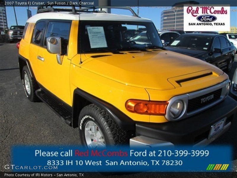 Sun Fusion / Dark Charcoal 2007 Toyota FJ Cruiser