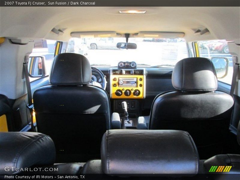 Sun Fusion / Dark Charcoal 2007 Toyota FJ Cruiser