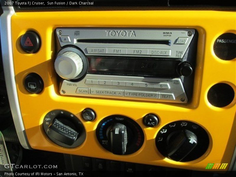 Sun Fusion / Dark Charcoal 2007 Toyota FJ Cruiser