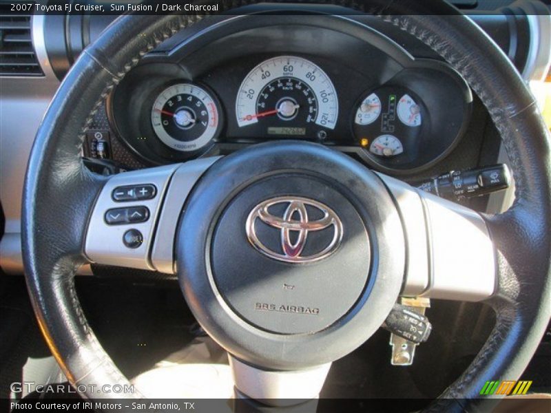 Sun Fusion / Dark Charcoal 2007 Toyota FJ Cruiser