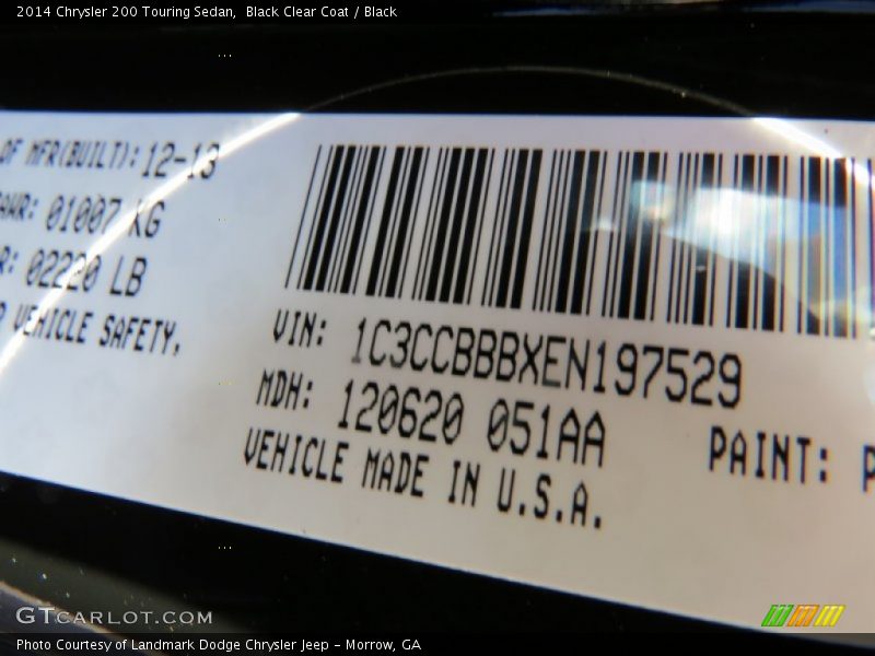 Black Clear Coat / Black 2014 Chrysler 200 Touring Sedan