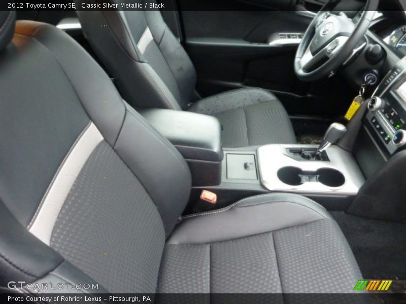 Classic Silver Metallic / Black 2012 Toyota Camry SE