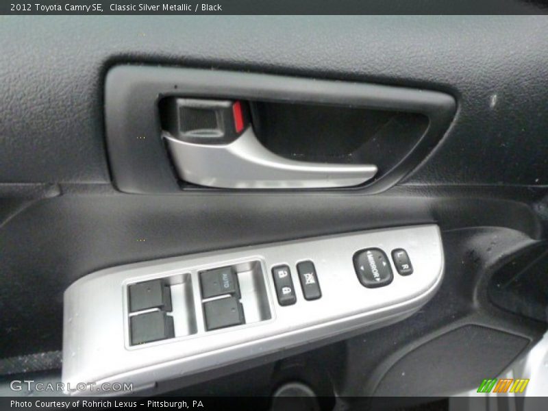 Classic Silver Metallic / Black 2012 Toyota Camry SE