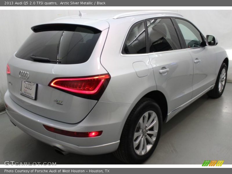 Arctic Silver Metallic / Black 2013 Audi Q5 2.0 TFSI quattro