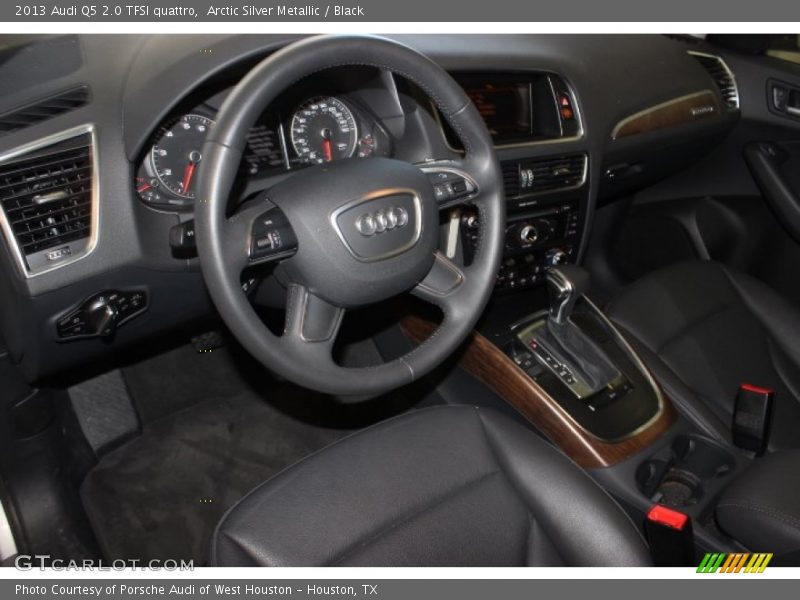 Arctic Silver Metallic / Black 2013 Audi Q5 2.0 TFSI quattro