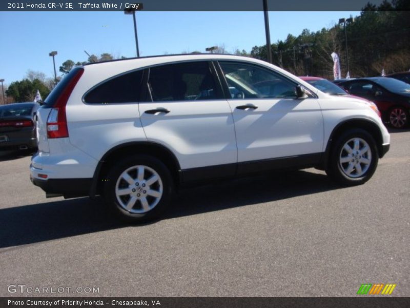 Taffeta White / Gray 2011 Honda CR-V SE