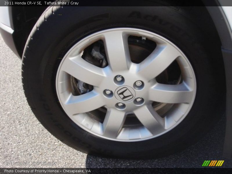 Taffeta White / Gray 2011 Honda CR-V SE