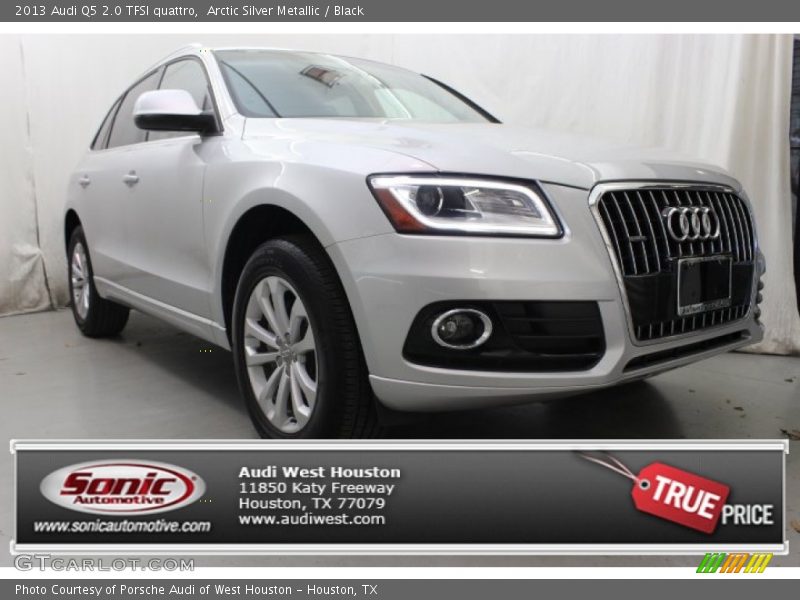 Arctic Silver Metallic / Black 2013 Audi Q5 2.0 TFSI quattro