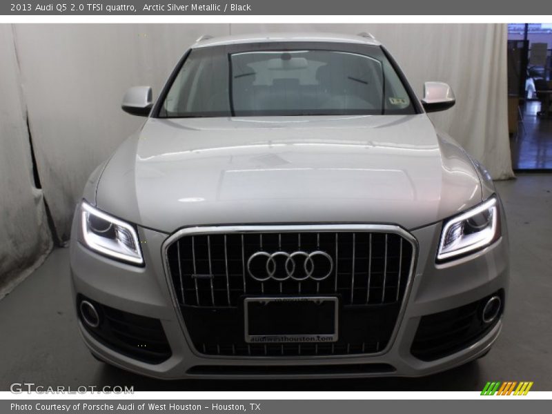 Arctic Silver Metallic / Black 2013 Audi Q5 2.0 TFSI quattro