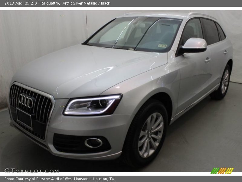 Arctic Silver Metallic / Black 2013 Audi Q5 2.0 TFSI quattro