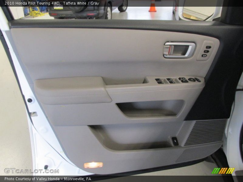 Taffeta White / Gray 2010 Honda Pilot Touring 4WD