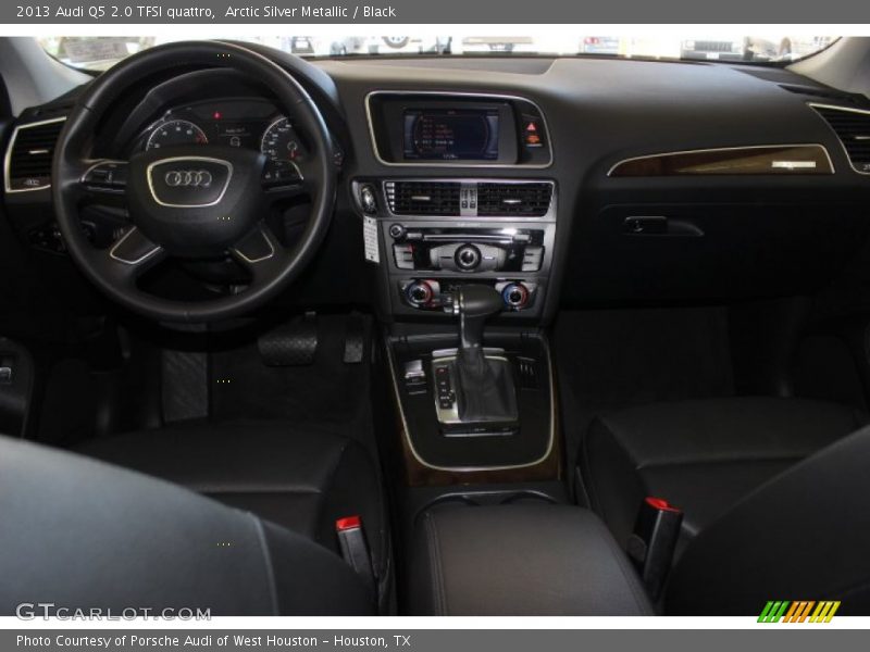 Arctic Silver Metallic / Black 2013 Audi Q5 2.0 TFSI quattro
