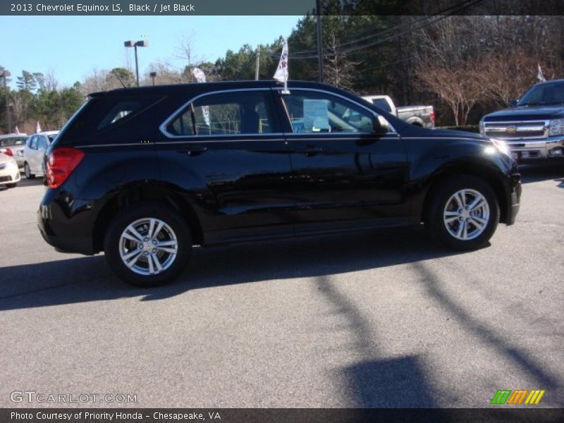 Black / Jet Black 2013 Chevrolet Equinox LS