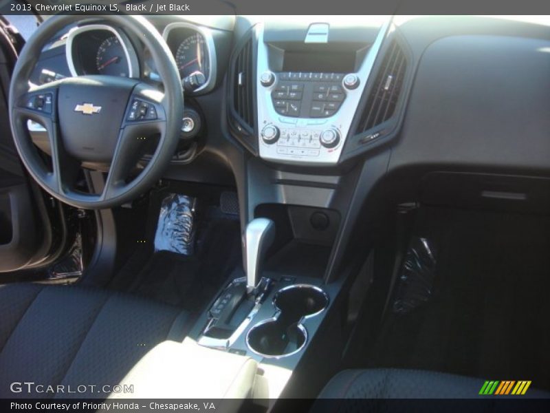 Black / Jet Black 2013 Chevrolet Equinox LS