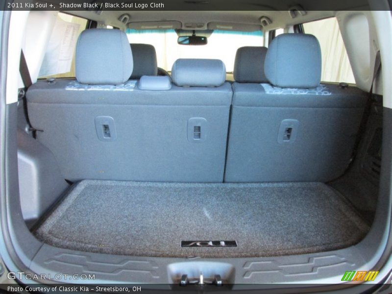 Shadow Black / Black Soul Logo Cloth 2011 Kia Soul +