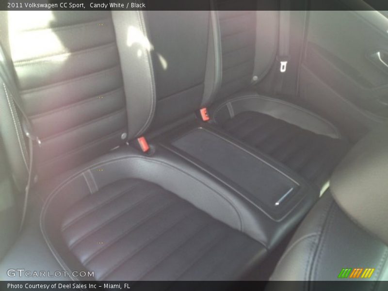 Candy White / Black 2011 Volkswagen CC Sport