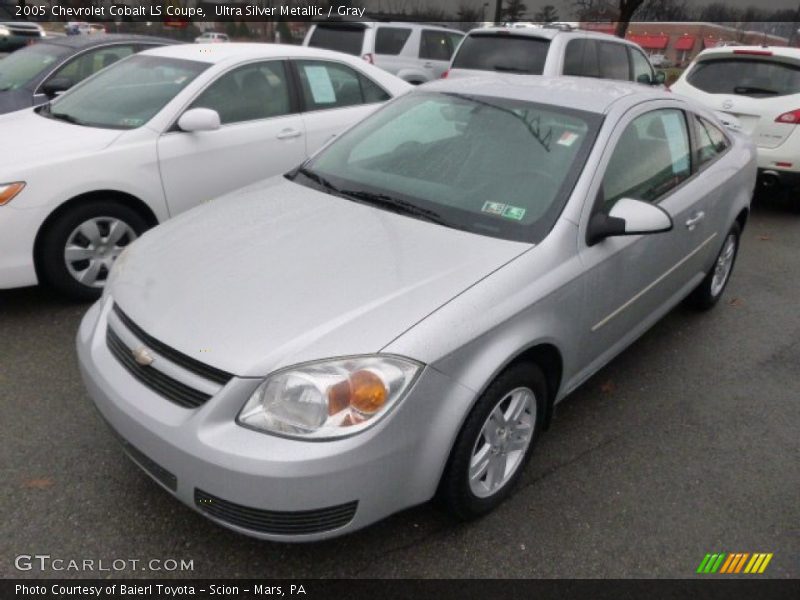 Ultra Silver Metallic / Gray 2005 Chevrolet Cobalt LS Coupe